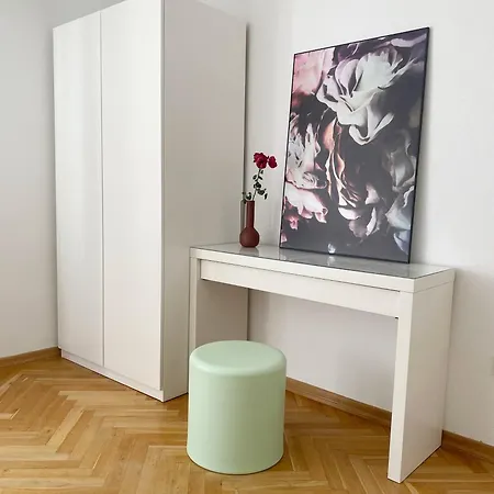 Ani I 2zi I Neues Bad I Terr & Garten I Ruhig An Fahrradstrasse I Nahe Ews Arena I E-parkplatz Auf Anfrage Apartmán