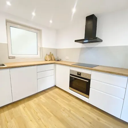 Daire Ani I 2zi I Neues Bad I Terr & Garten I Ruhig An Fahrradstrasse I Nahe Ews Arena I E-parkplatz Auf Anfrage Göppingen